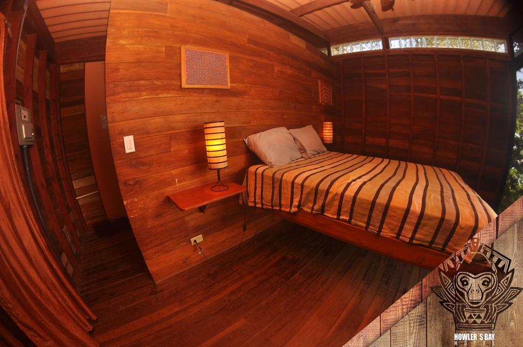 Howlers Bay Hotel Boca Chica Luaran gambar