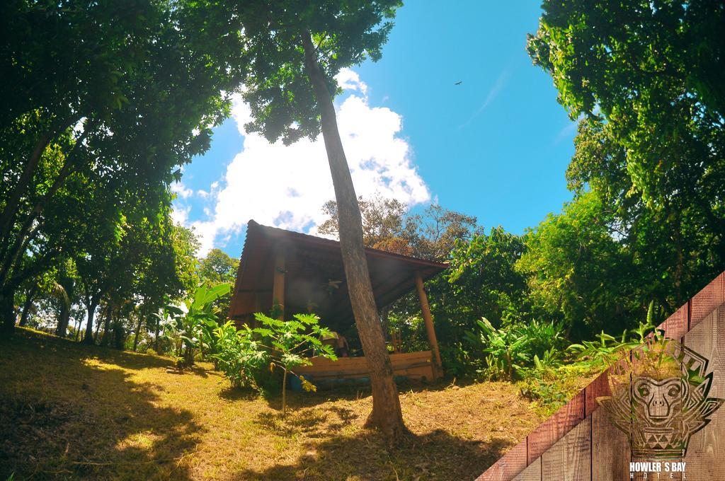 Howlers Bay Hotel Boca Chica Luaran gambar