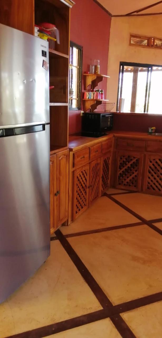 Howlers Bay Hotel Boca Chica Luaran gambar